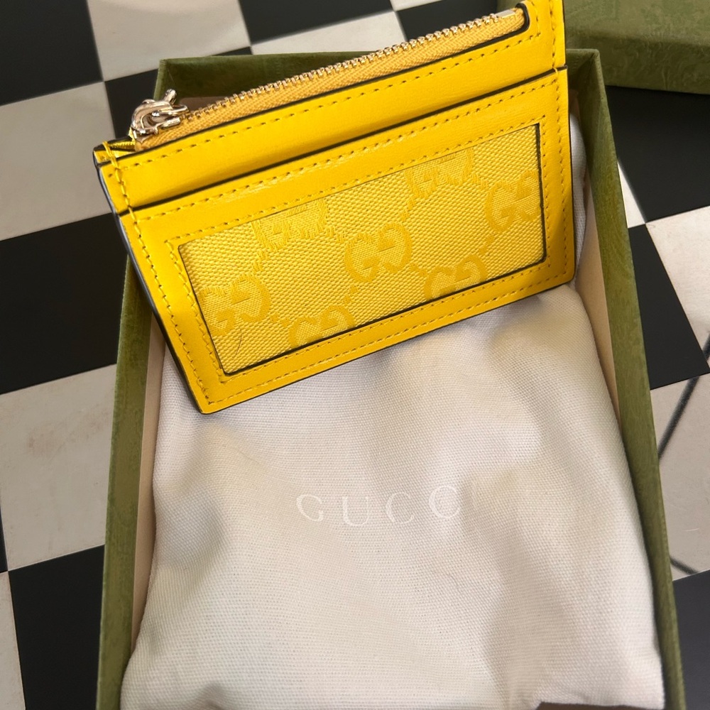 Gucci Card Holder NEW WITH box and dust bag - Picture 2 of 3